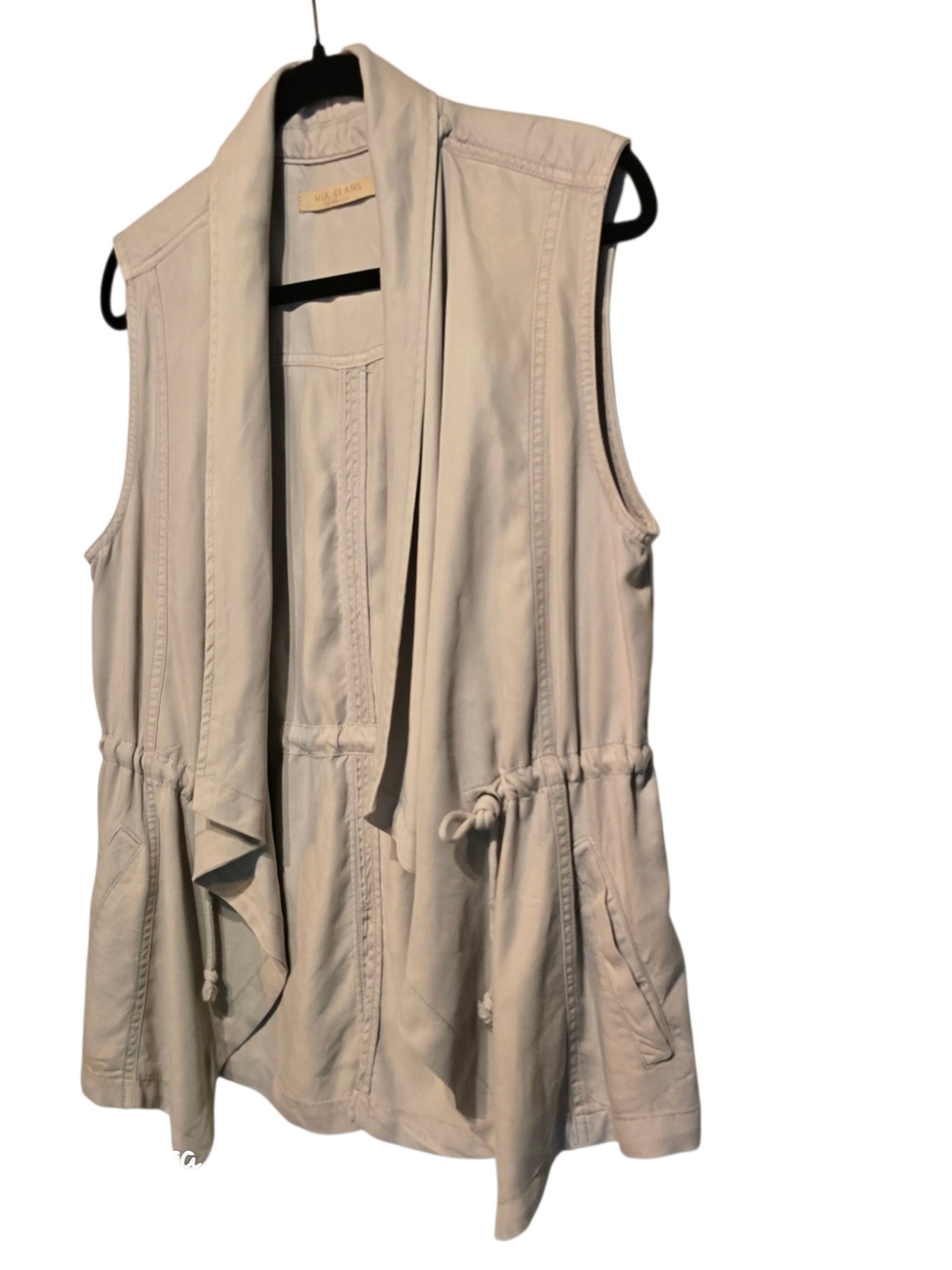 Max Jeans Cream Sleeveless Drawstring Vest with Drape Collar